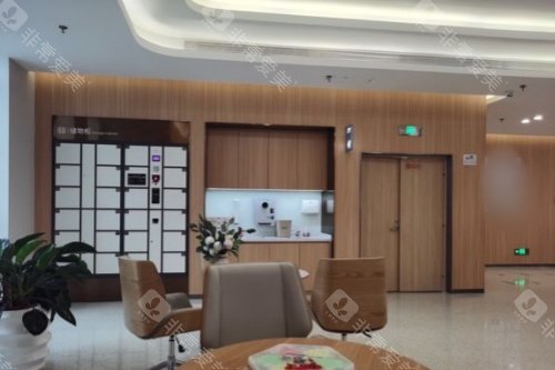 甘肃爱尔眼视光医院休息室