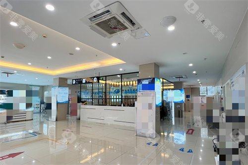 绵阳华厦眼科医院大厅