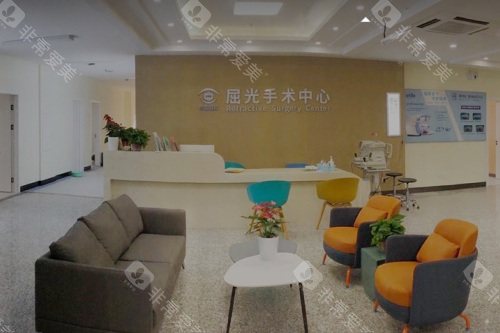 南京东南眼科医院怎么样？赵丹丹医生做飞秒手术技术相当不错
