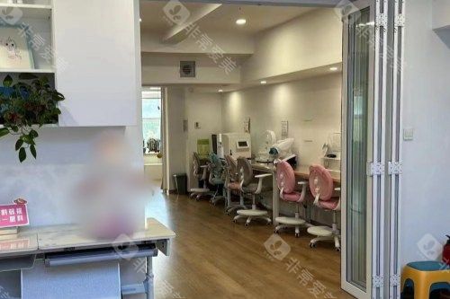 沈阳泰一眼科医院验光区