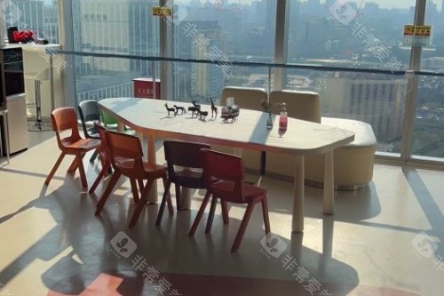 北京美和眼科休息室
