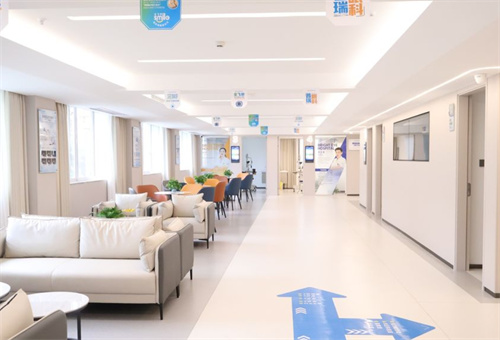 赣州普瑞眼科医院地址在哪里?当地正规眼科专科医院|有省内外眼科医师坐诊|市民家门口享受好医疗
