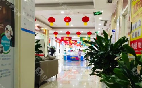 成都华厦眼科医院环境