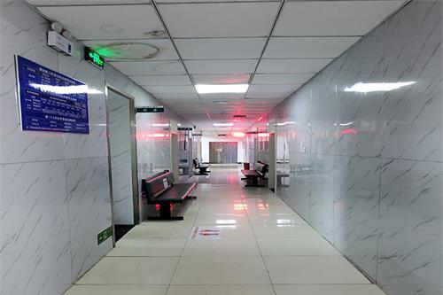 高碑店德仁眼科医院配普通眼镜价格大揭秘，看看不同类型普通眼镜究竟要花多少钱？