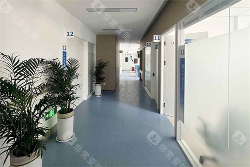 周口中视眼科走廊环境