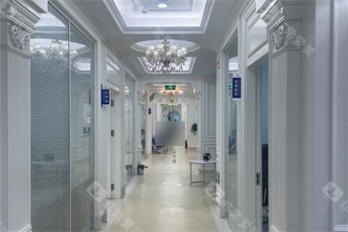 济南麦迪格眼科医院走廊