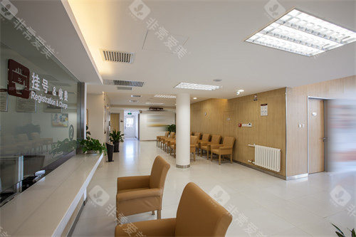 北京熙仁眼科医院收费站