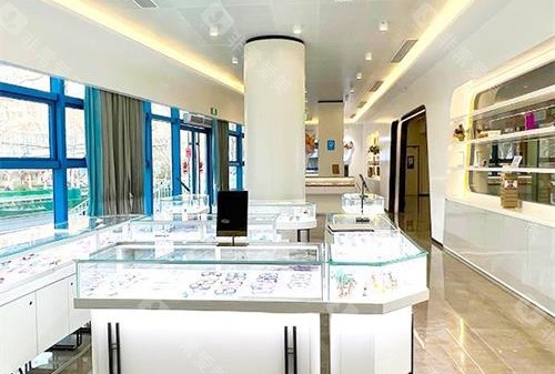 济南普瑞眼科医院视光区