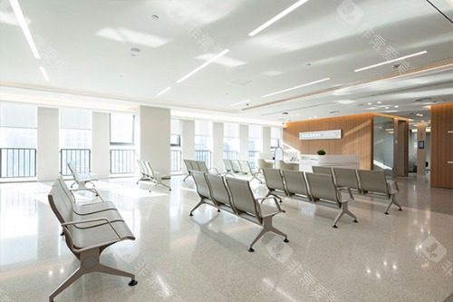 上海爱尔眼科医院角膜及眼表专科候诊区