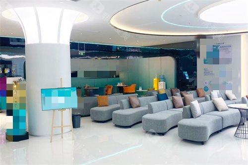 成都睛彩眼科医院大厅