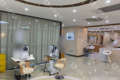 杭州茗视佳眼科医院验光区2