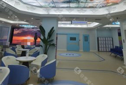 成都麦迪格眼科休息等待区环境