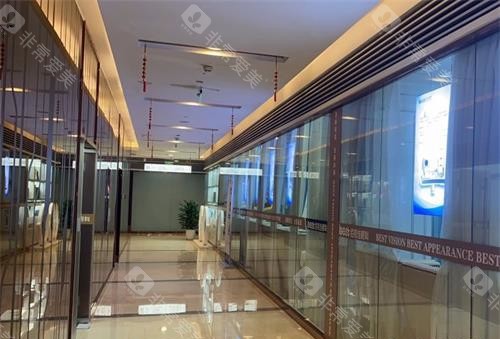 四川成都佰视佳眼科走廊