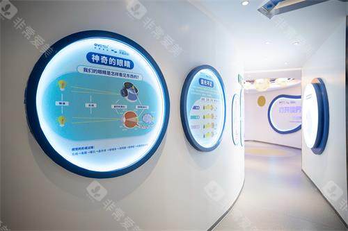 青岛泽嘉眼科走廊环境