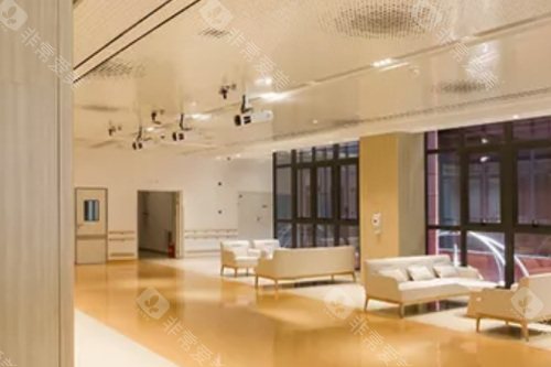 上海星晨儿童医院眼科休息区