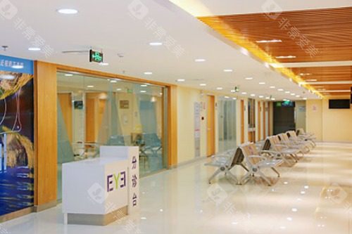 山西***二楼大厅