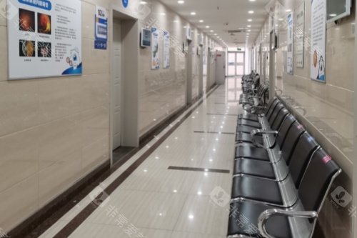 烟台康爱眼科等待区