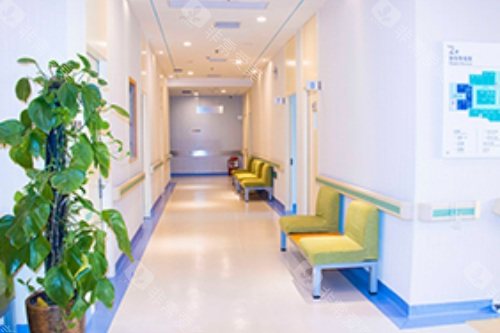珠海希玛林顺潮眼科医院走廊