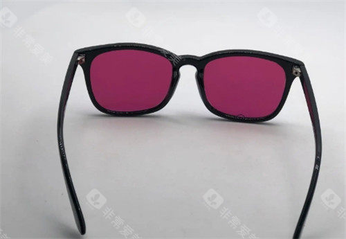 红绿色盲的眼镜