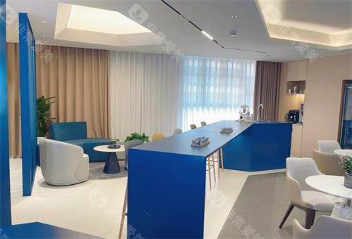 长沙蓝猫眼科等候区