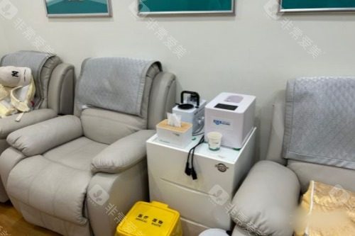 长沙目宁眼科休息区