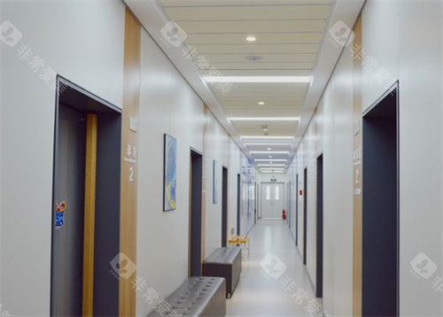 北京普瑞华德眼科走廊