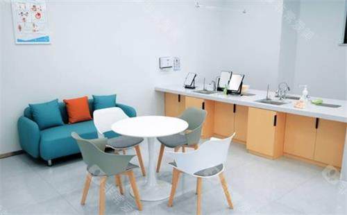 南宁华厦眼科休息区