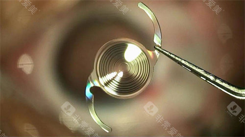 跃无极人工晶体