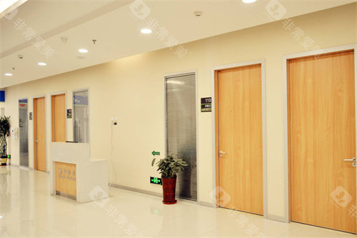 沧州爱尔眼科医院诊区环境