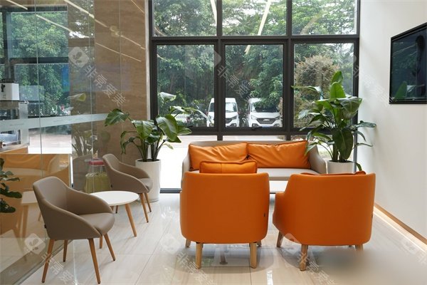 南宁普瑞眼科医院休息沙发