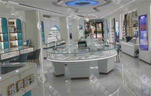 海南康伟眼科配镜区