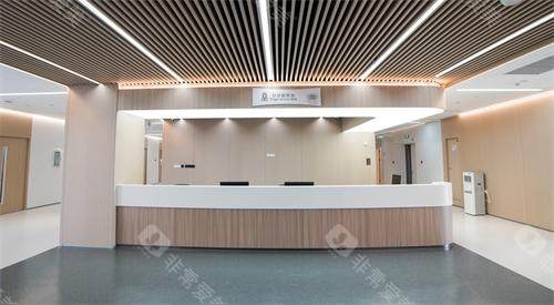 网友汇总郑州飞秒手术医院排名，中视/美视美康/爱尔领衔，近视手术不踩坑