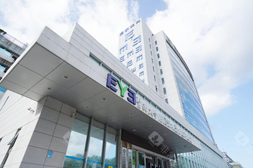 深圳深北爱尔眼科医院预约挂号方式来袭，轻松挂号享优质诊疗！不用为挂不上眼科而发愁