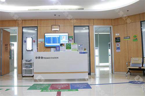 大连爱尔眼科医院做近视手术咋样？屈光医师团队+全光塑设备+全飞秒/ICL多术式，2026价格详情