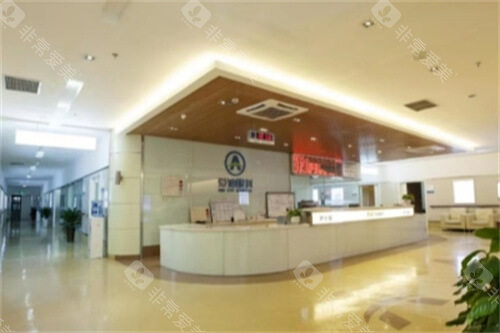 成都爱迪眼科医院官网简介:青羊区二环路西二段，体验新眼科技术与优质服务