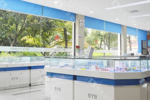 角膜薄也能摘镜？绍兴爱尔ICL晶体植入术：较高度近视的“究极解决方案”